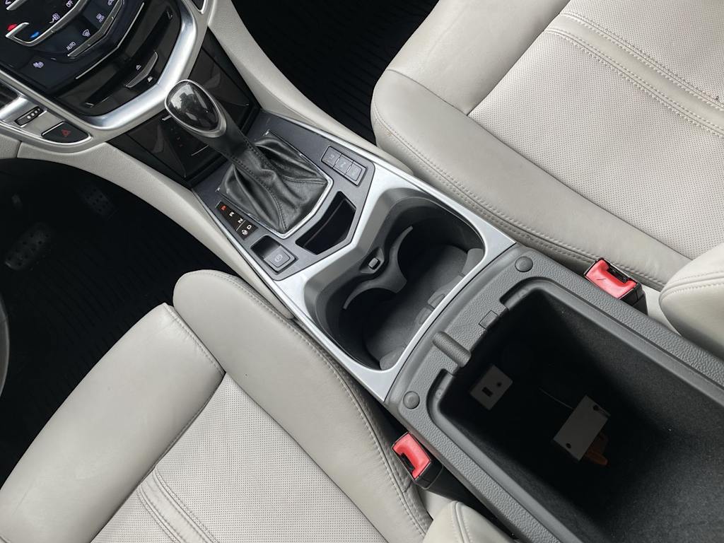 Thumbnail: 2015 Cadillac SRX - 14