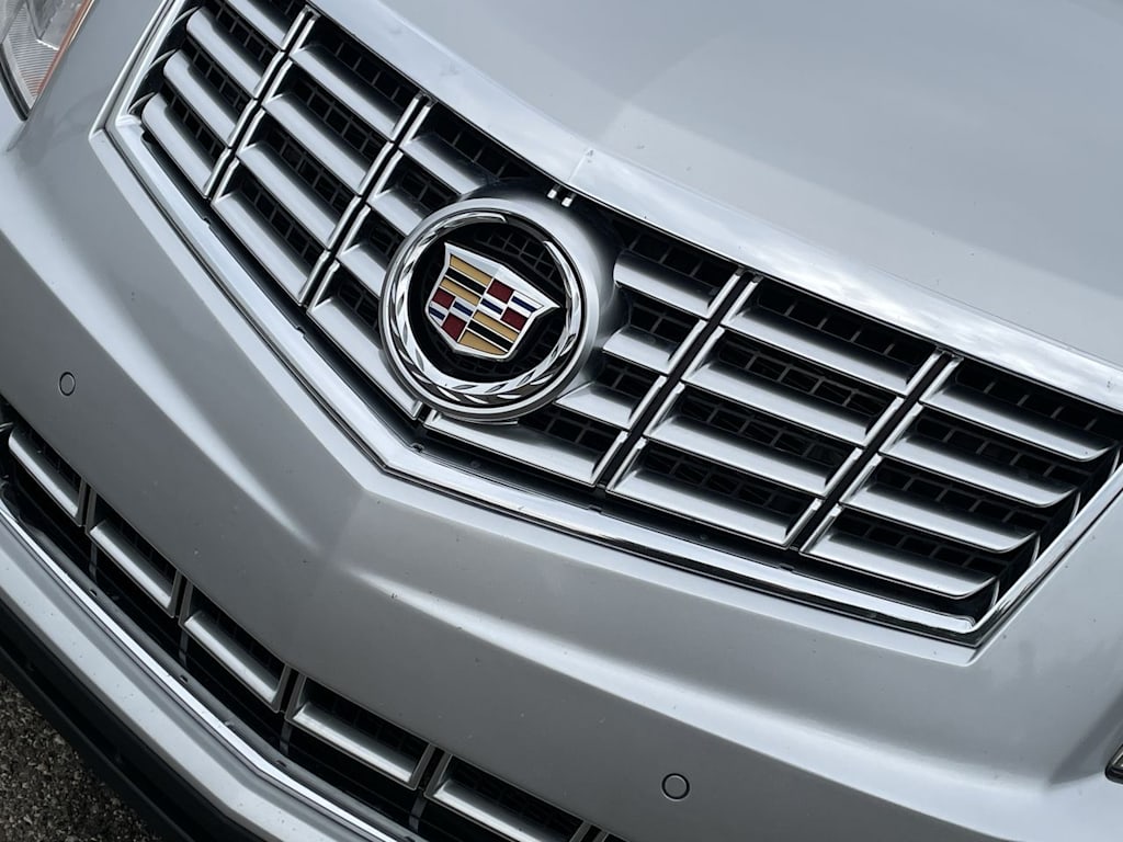 Thumbnail: 2015 Cadillac SRX - 7