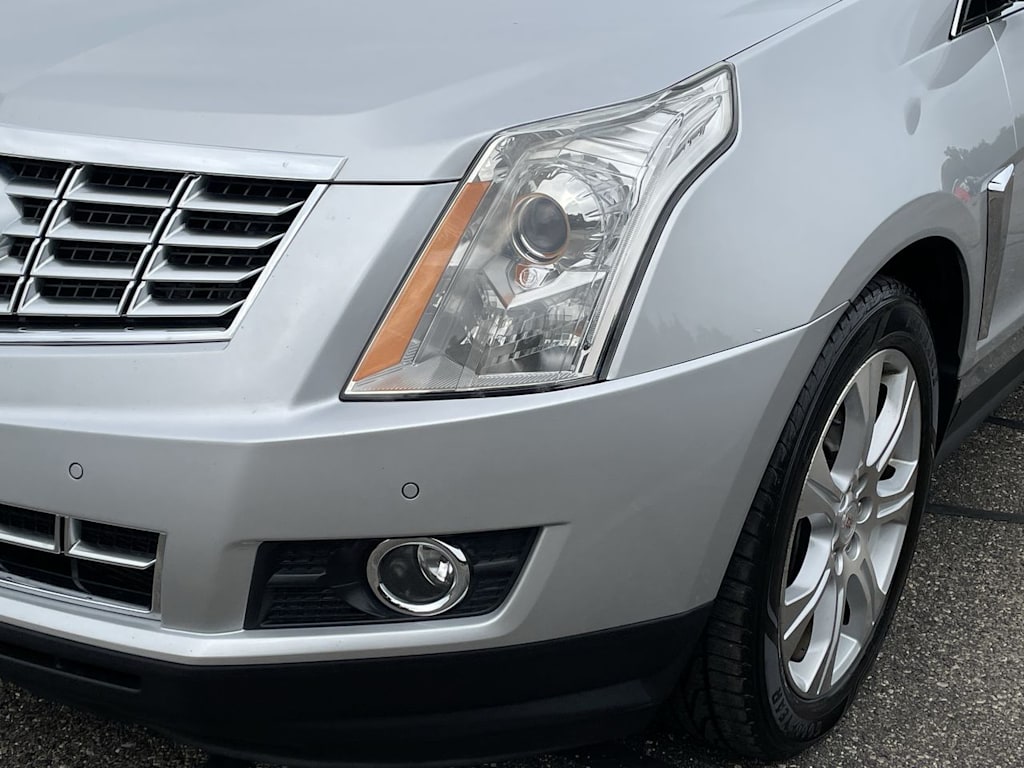 Thumbnail: 2015 Cadillac SRX - 37
