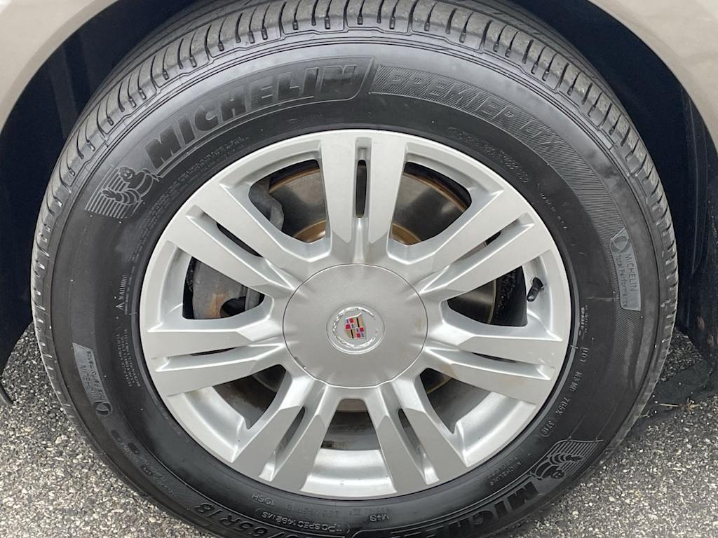 Thumbnail: 2012 Cadillac SRX - 7