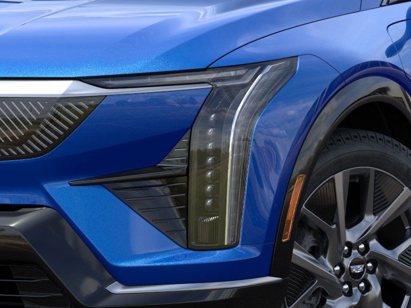 2025 Cadillac Optiq Luxury 6