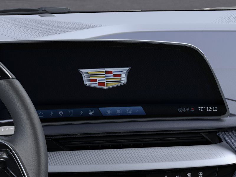 2025 Cadillac Optiq Luxury 2 10