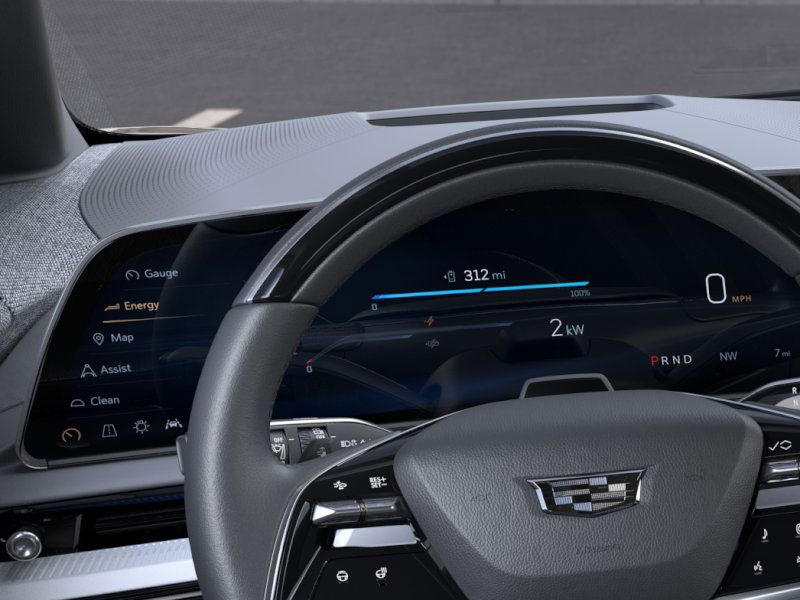 2025 Cadillac Optiq Luxury 2 21