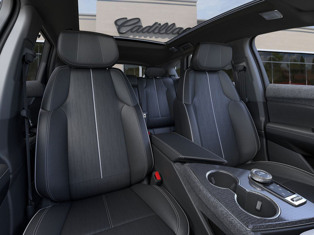 Thumbnail: 2025 Cadillac Optiq - 7