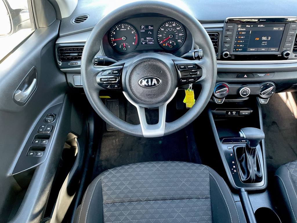 Thumbnail: 2020 Kia Rio - 2