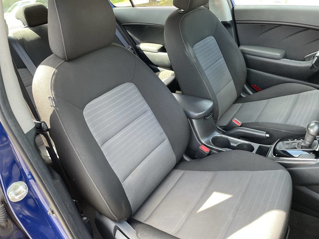 Thumbnail: 2018 Kia Forte - 10