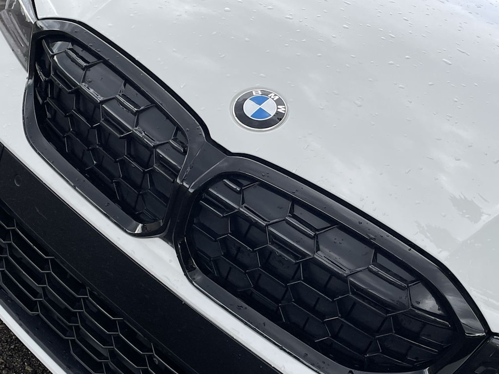 Thumbnail: 2025 BMW 3 Series - 5