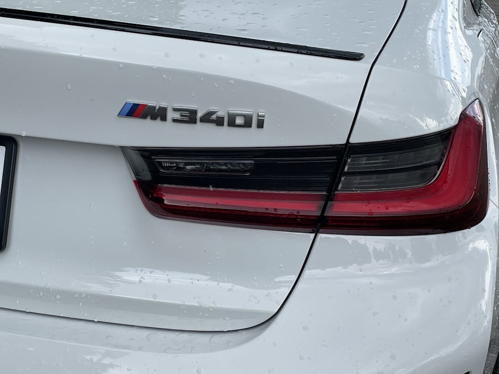 Thumbnail: 2025 BMW 3 Series - 38