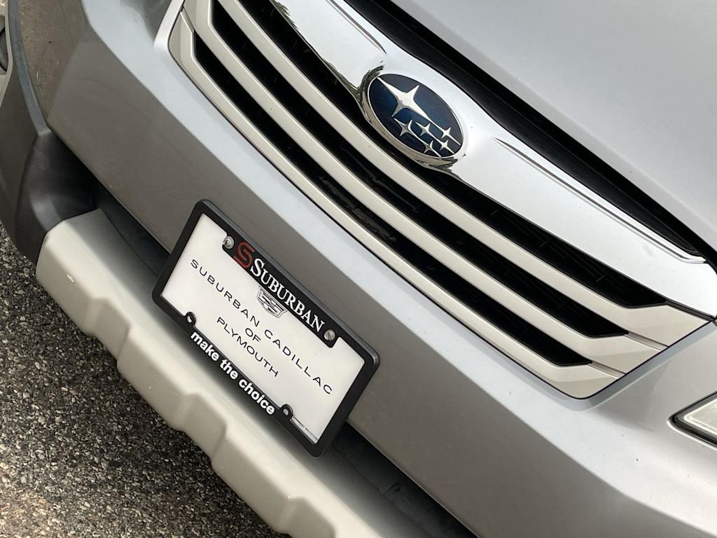 Thumbnail: 2011 Subaru Outback - 5
