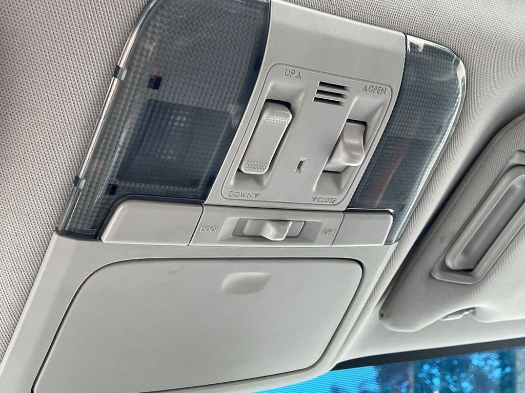 Thumbnail: 2011 Subaru Outback - 30