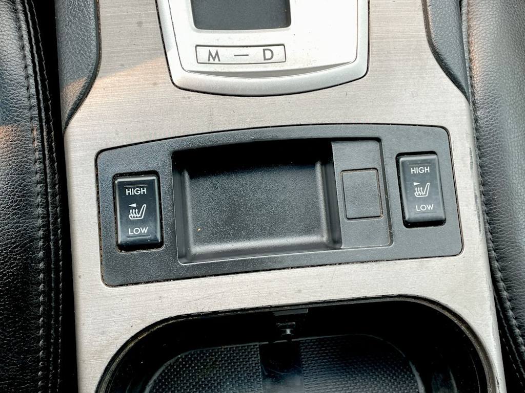 Thumbnail: 2011 Subaru Outback - 28