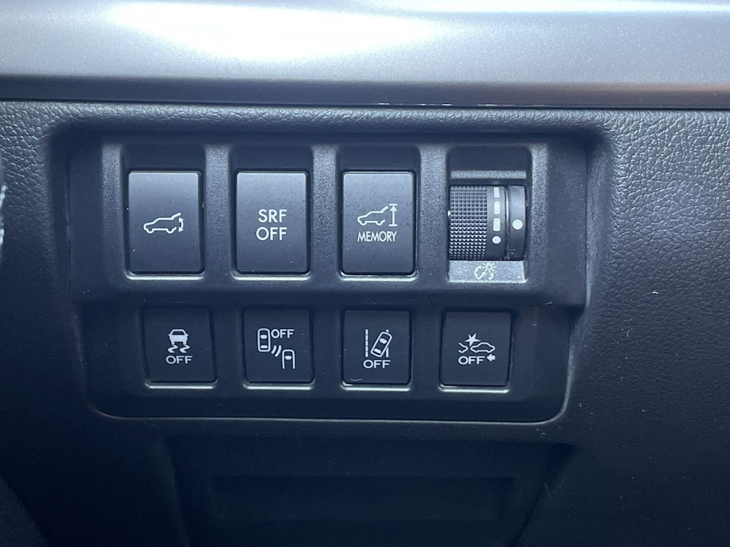 Thumbnail: 2016 Subaru Outback - 32