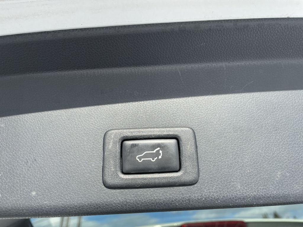 Thumbnail: 2019 Subaru Ascent - 25