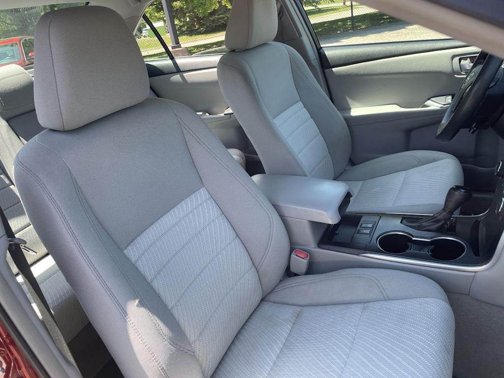 Thumbnail: 2015 Toyota Camry - 11