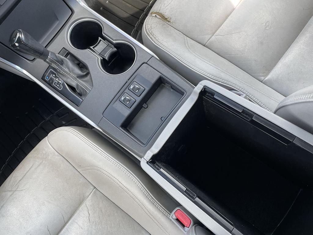 Thumbnail: 2015 Toyota Camry - 12