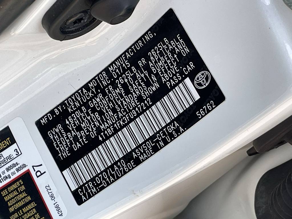 Thumbnail: 2015 Toyota Camry - 16