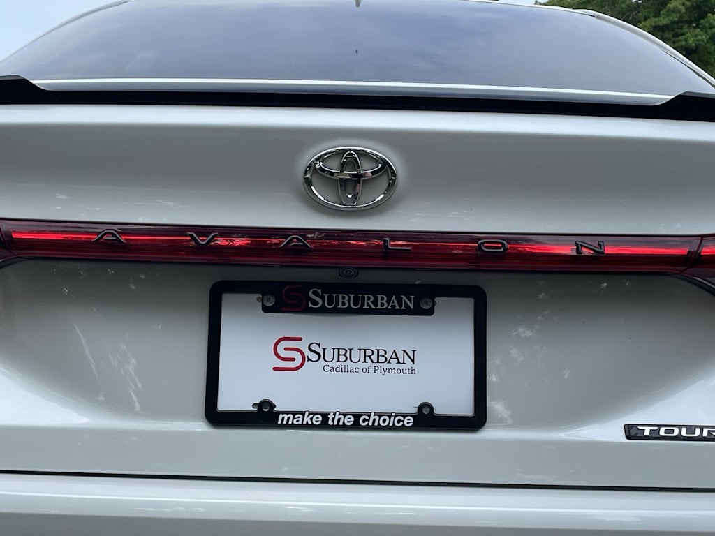 Thumbnail: 2019 Toyota Avalon - 38