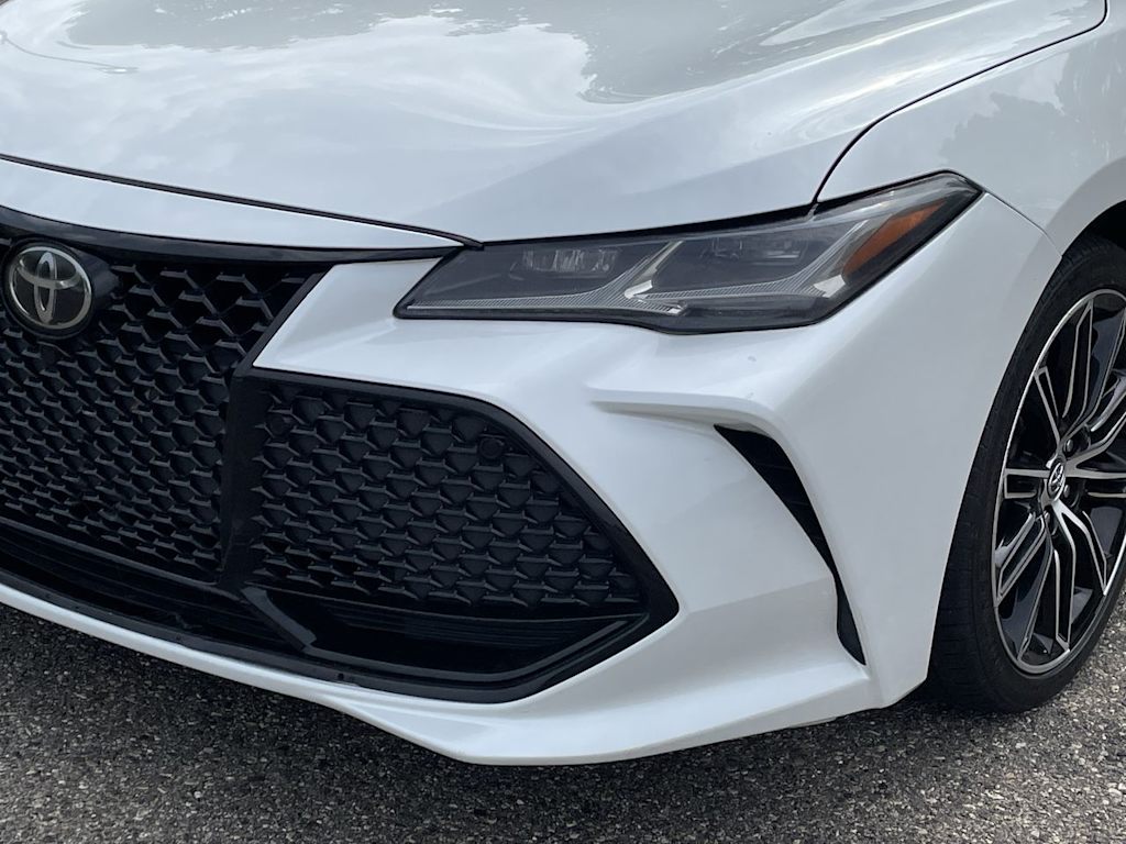 Thumbnail: 2019 Toyota Avalon - 37