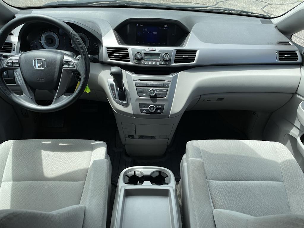 Thumbnail: 2015 Honda Odyssey - 8