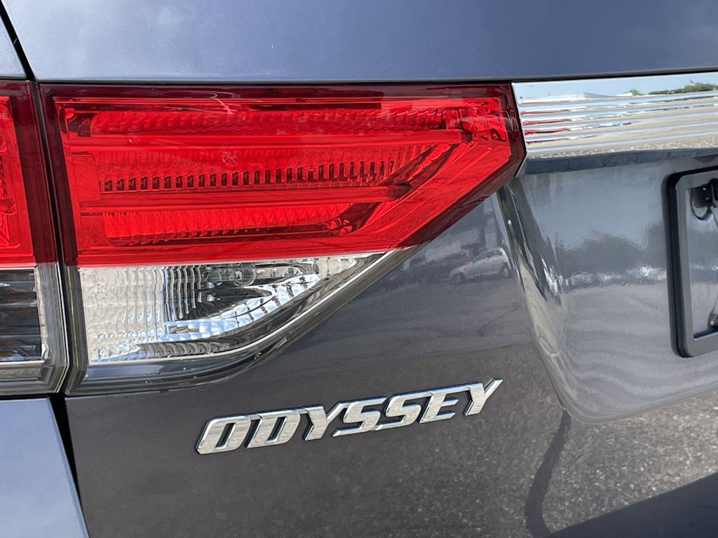 Thumbnail: 2015 Honda Odyssey - 34