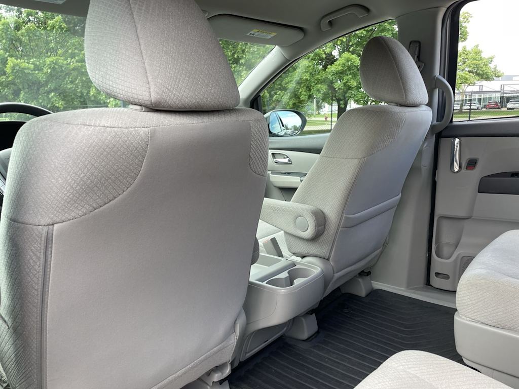 Thumbnail: 2015 Honda Odyssey - 28