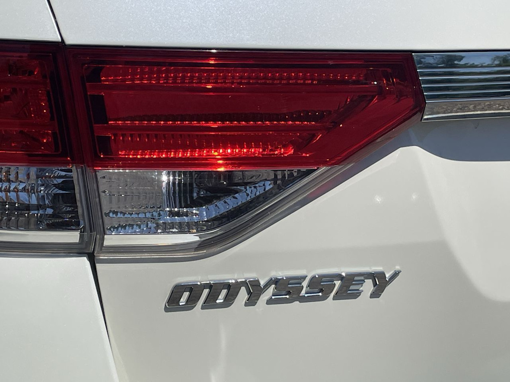Thumbnail: 2016 Honda Odyssey - 34