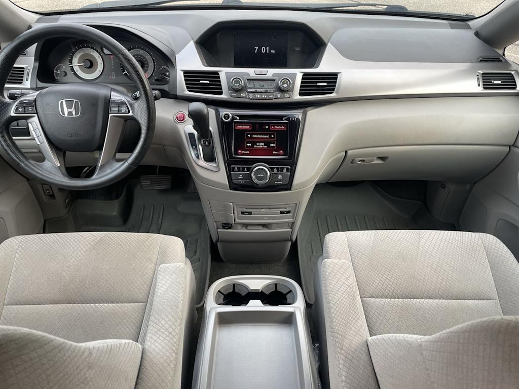Thumbnail: 2016 Honda Odyssey - 9