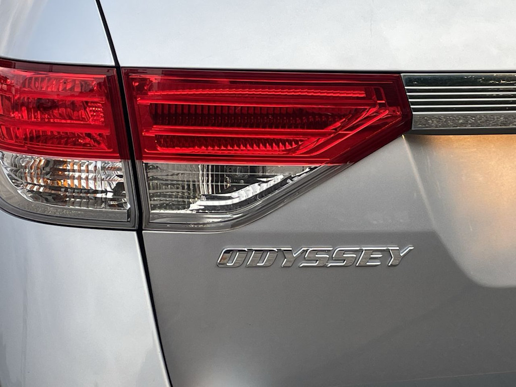 Thumbnail: 2016 Honda Odyssey - 35