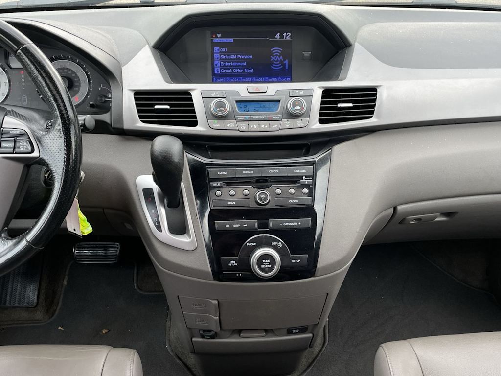 Thumbnail: 2013 Honda Odyssey - 8