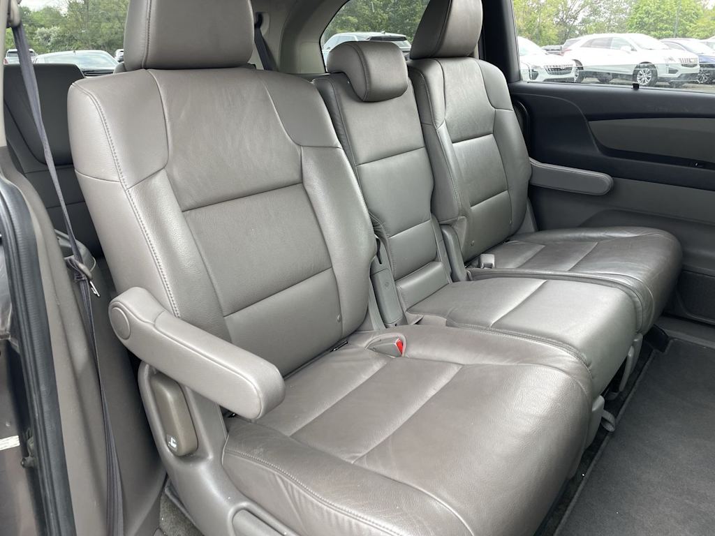 Thumbnail: 2013 Honda Odyssey - 11