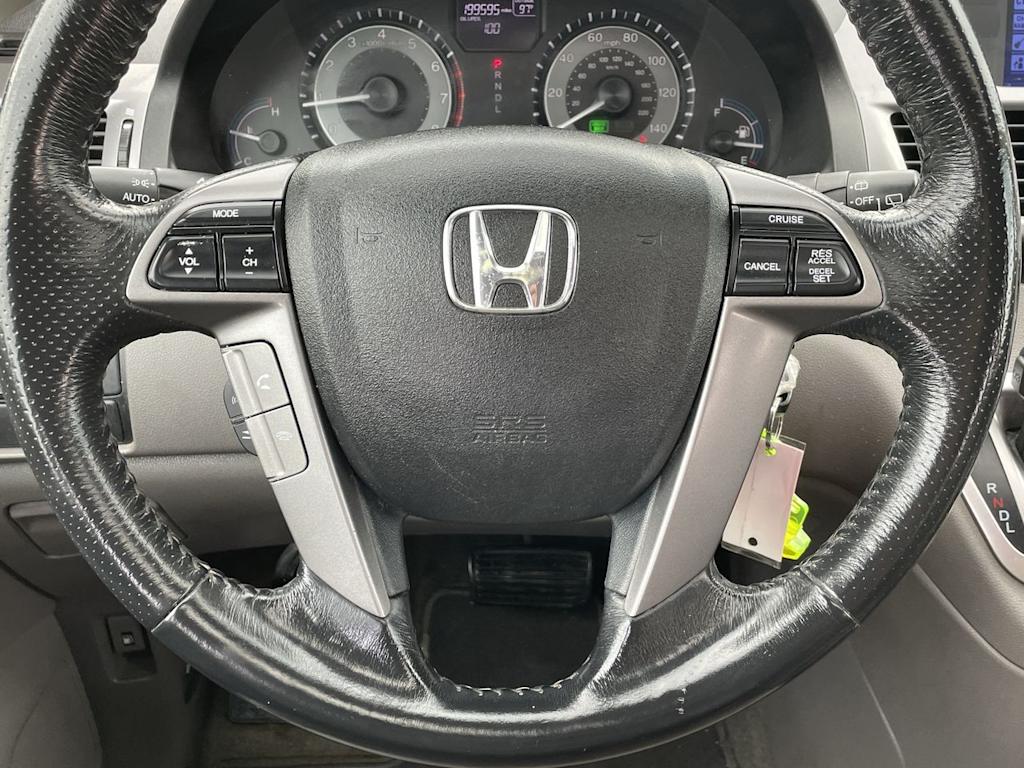 Thumbnail: 2013 Honda Odyssey - 24