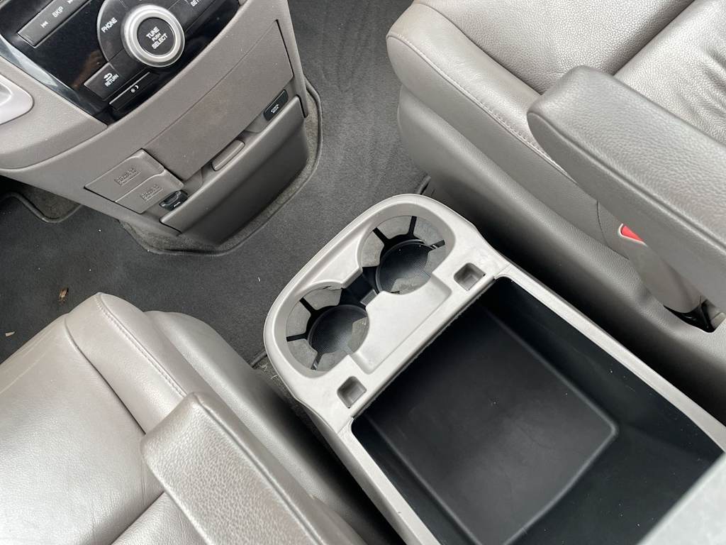 Thumbnail: 2013 Honda Odyssey - 13