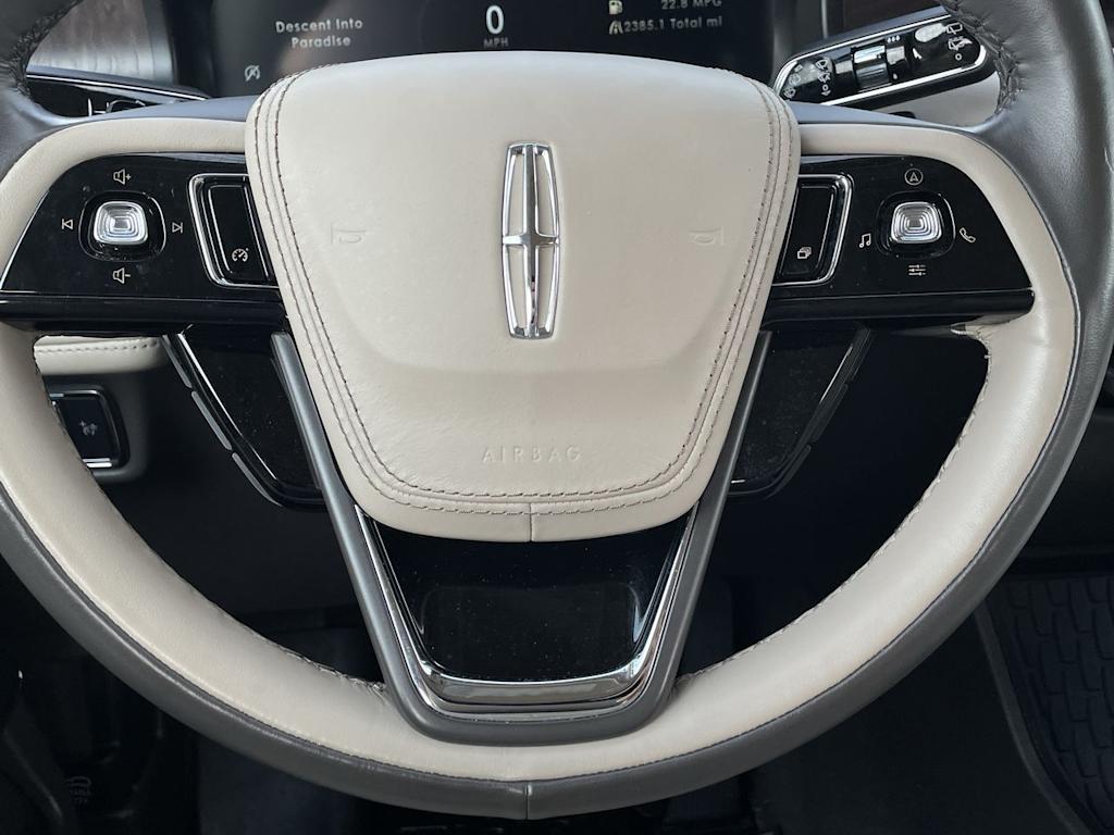 Thumbnail: 2022 Lincoln Aviator - 24