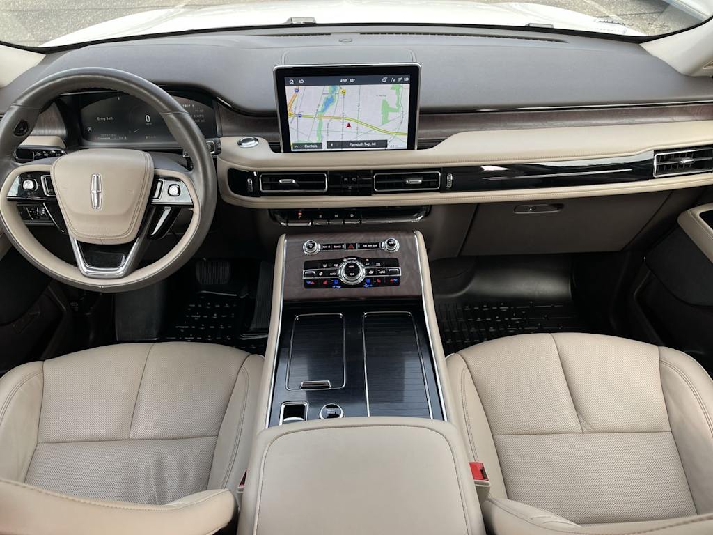 Thumbnail: 2022 Lincoln Aviator - 9