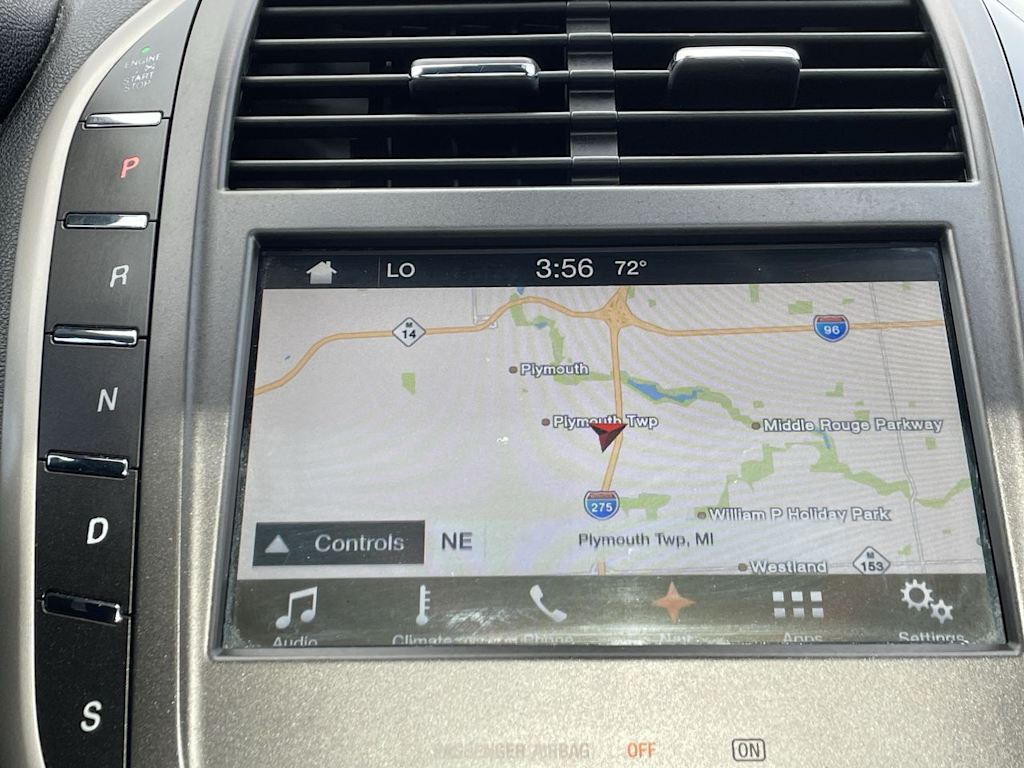 Thumbnail: 2016 Lincoln MKC - 32