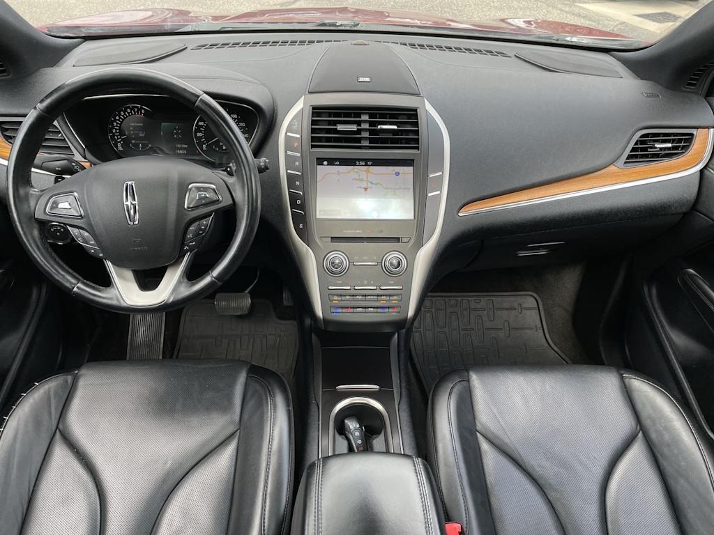 Thumbnail: 2016 Lincoln MKC - 9