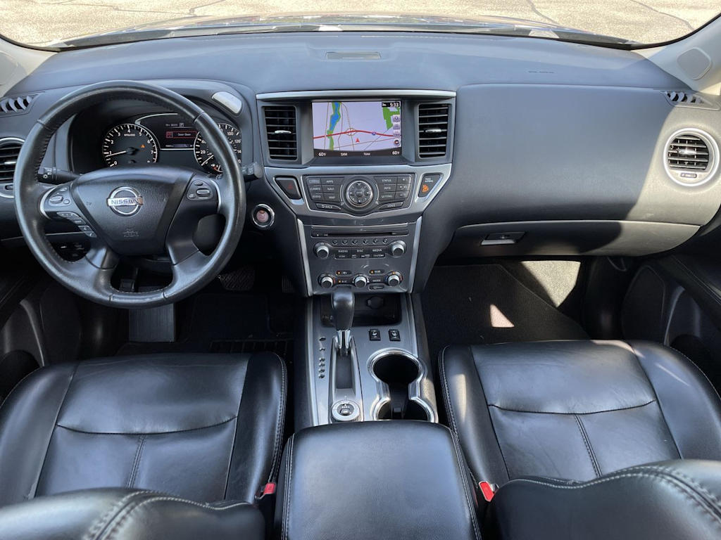 Thumbnail: 2017 Nissan Pathfinder - 8