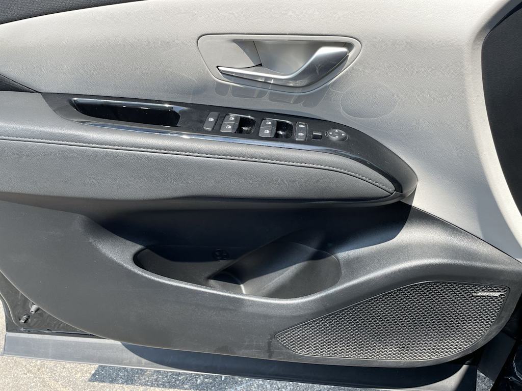 Thumbnail: 2022 Hyundai Tucson - 36