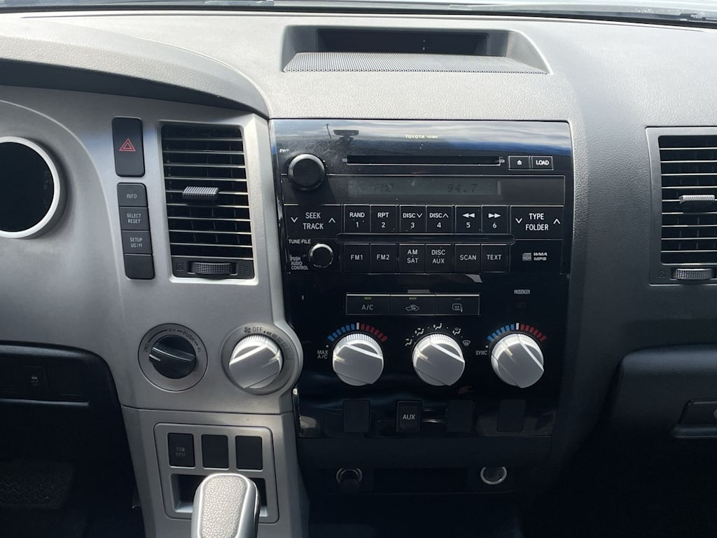 Thumbnail: 2008 Toyota Tundra - 9