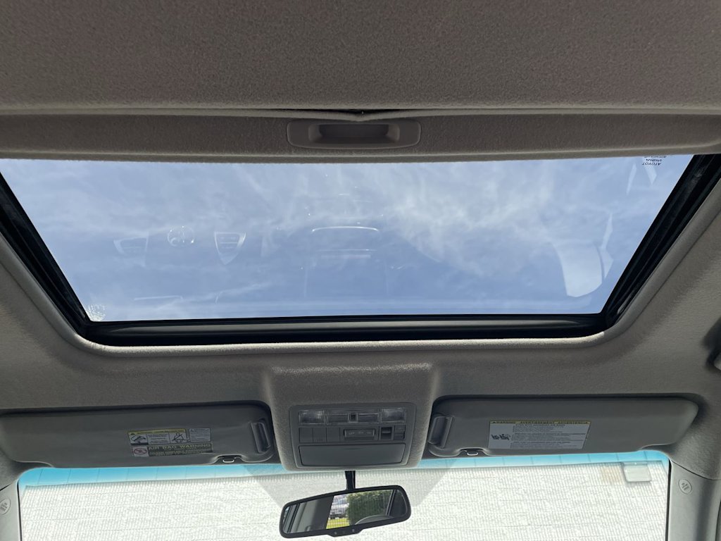 Thumbnail: 2013 Toyota Highlander - 29