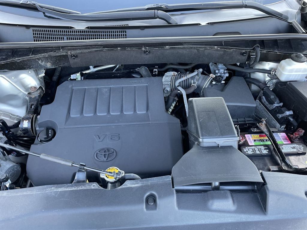 Thumbnail: 2015 Toyota Highlander - 7