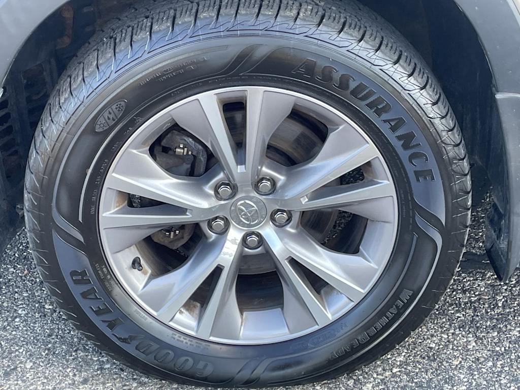Thumbnail: 2015 Toyota Highlander - 6