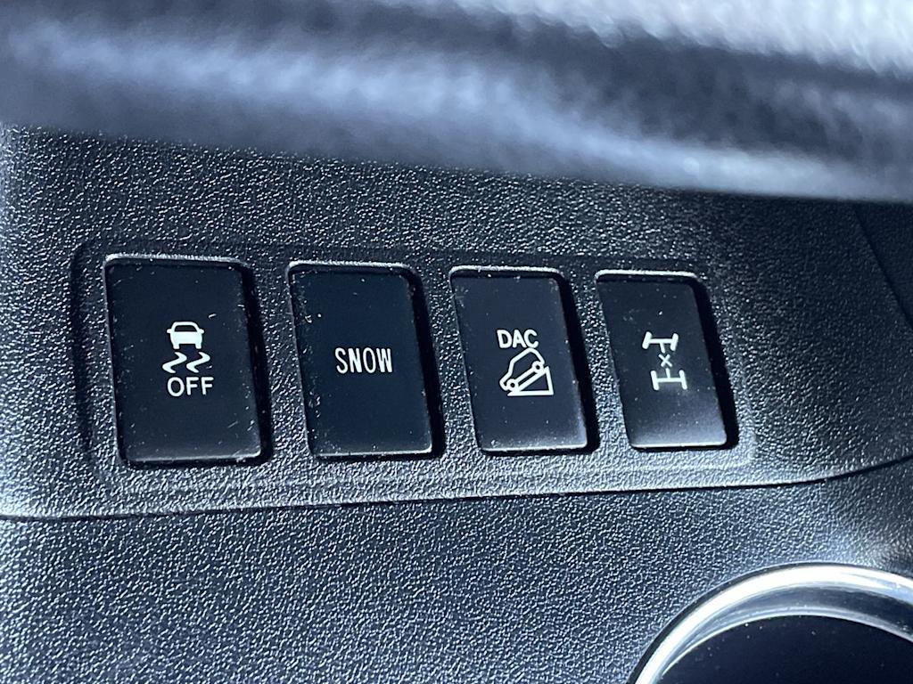 Thumbnail: 2015 Toyota Highlander - 35