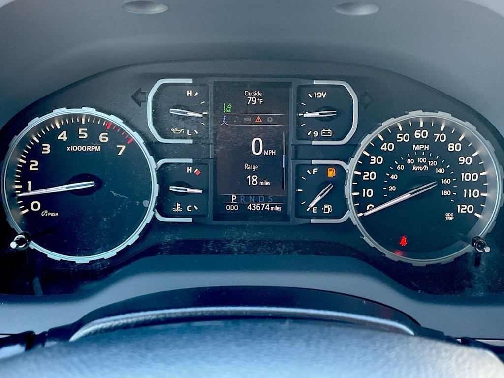 Thumbnail: 2020 Toyota Tundra - 16