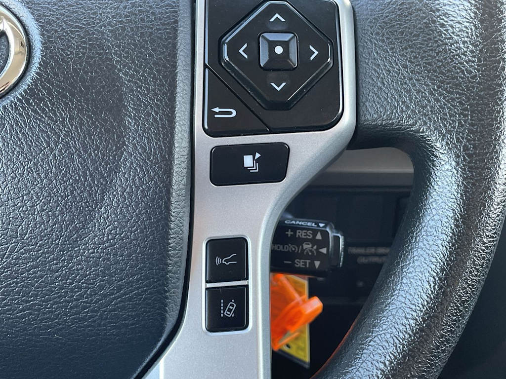 Thumbnail: 2020 Toyota Tundra - 33