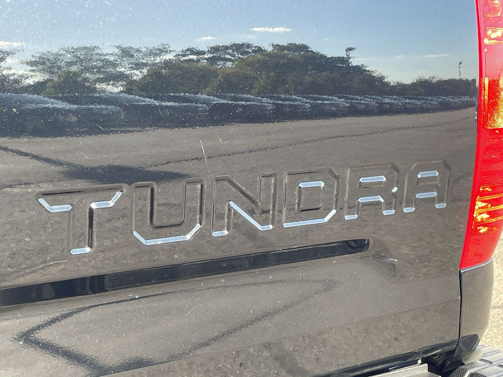 Thumbnail: 2020 Toyota Tundra - 36