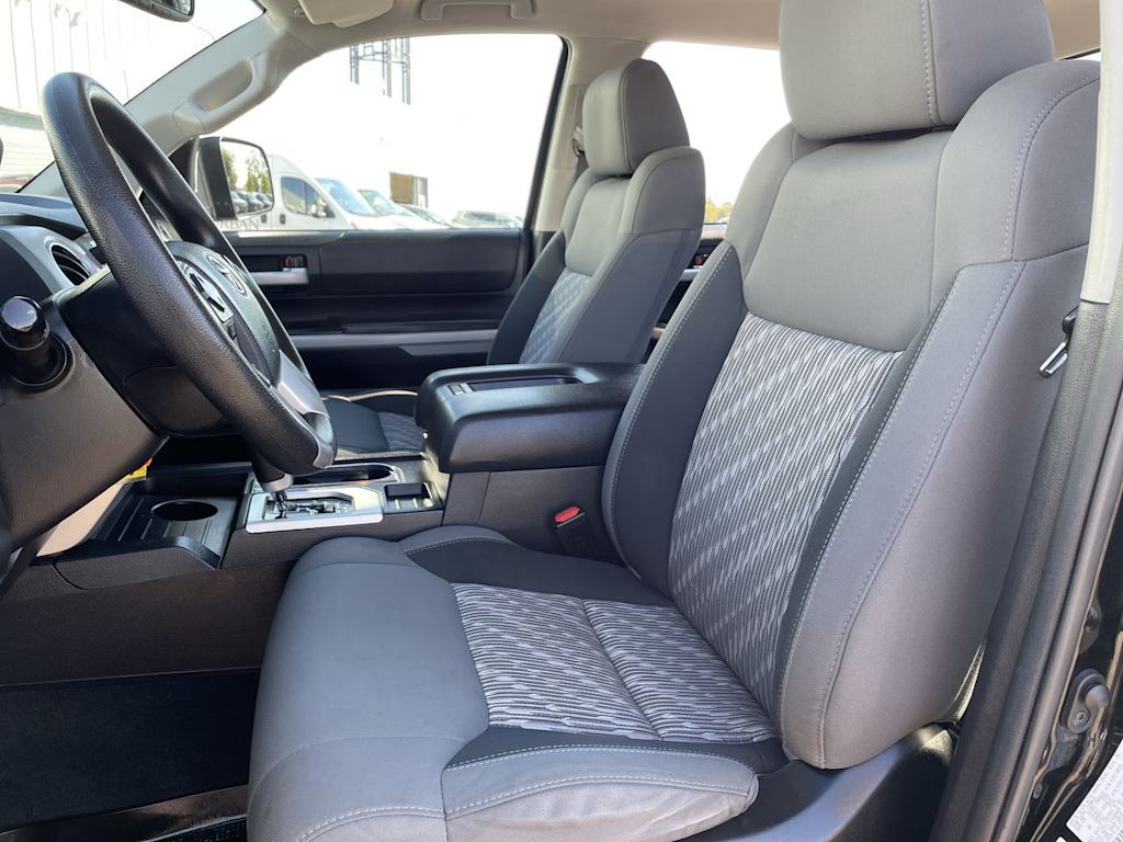 Thumbnail: 2020 Toyota Tundra - 11