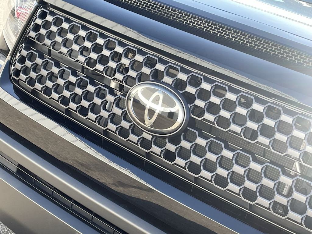 Thumbnail: 2020 Toyota Tundra - 7
