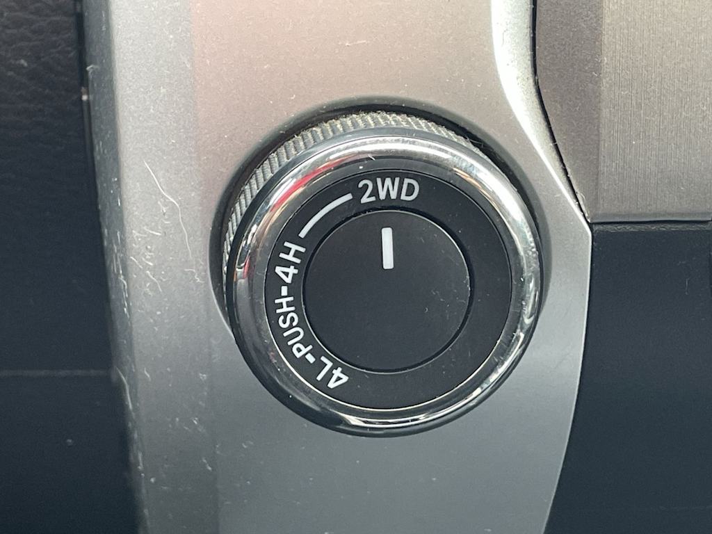 Thumbnail: 2017 Toyota Tundra - 33