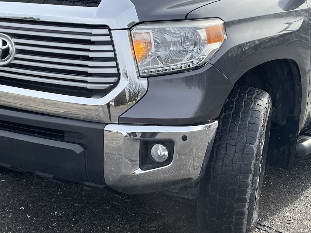 Thumbnail: 2017 Toyota Tundra - 38